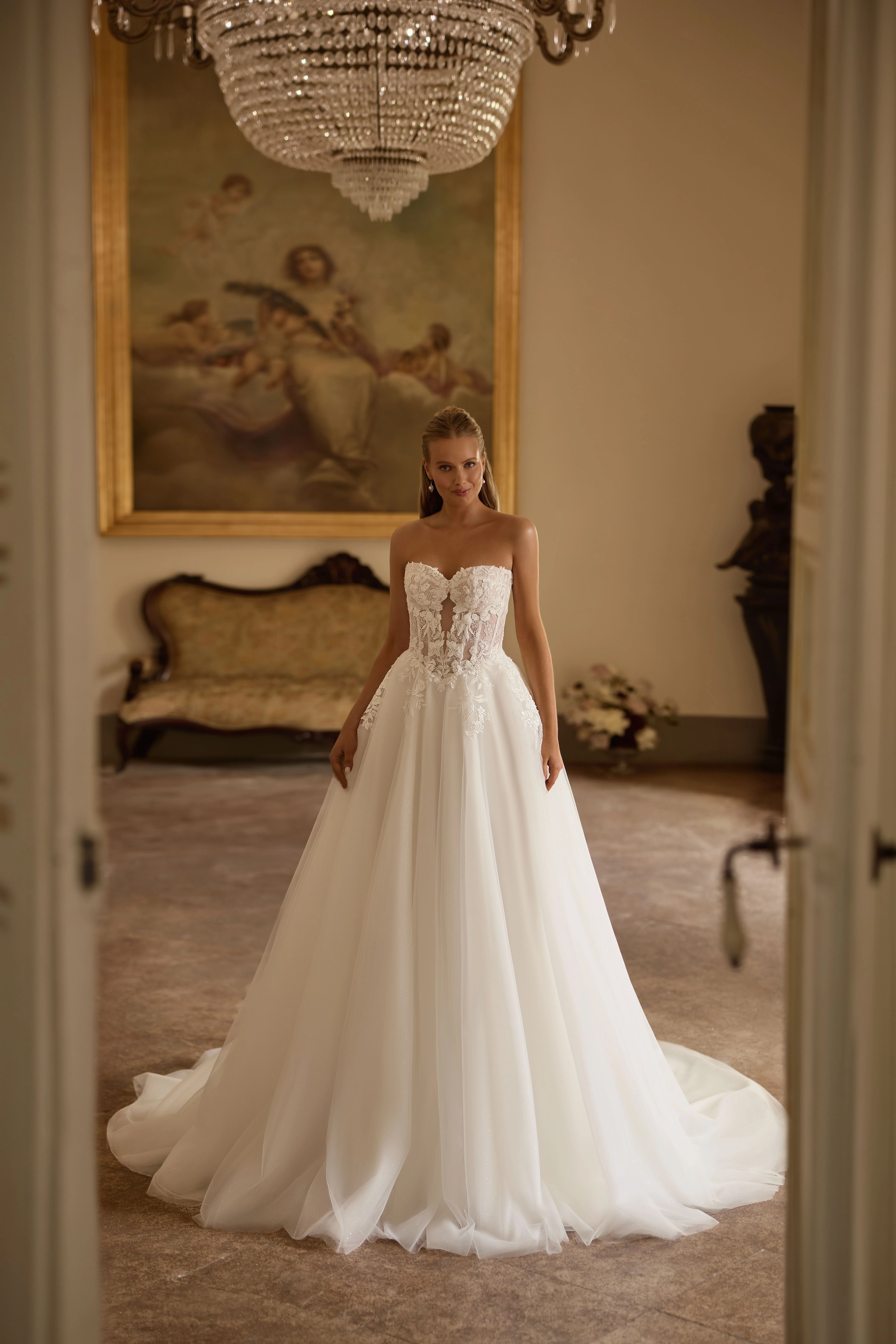 Robe de mariée Alcetta — Collection 2027 — Boutique Carlota Bourg-en-Bresse