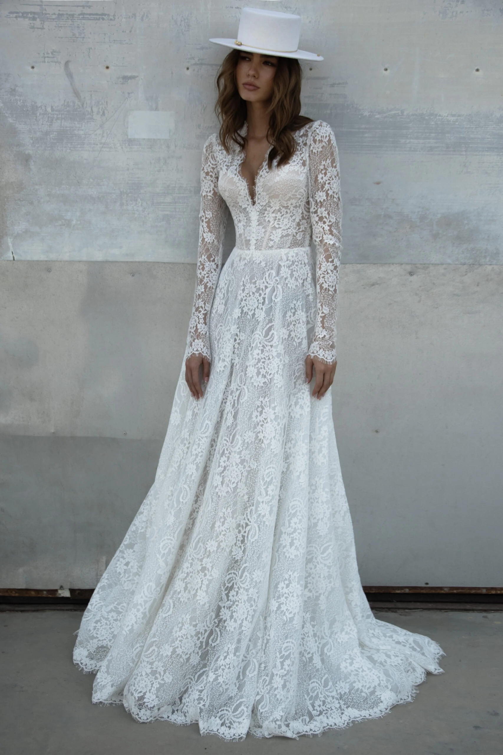 Robe de mariée Azur — Collection 2027 — Boutique Carlota Bourg-en-Bresse