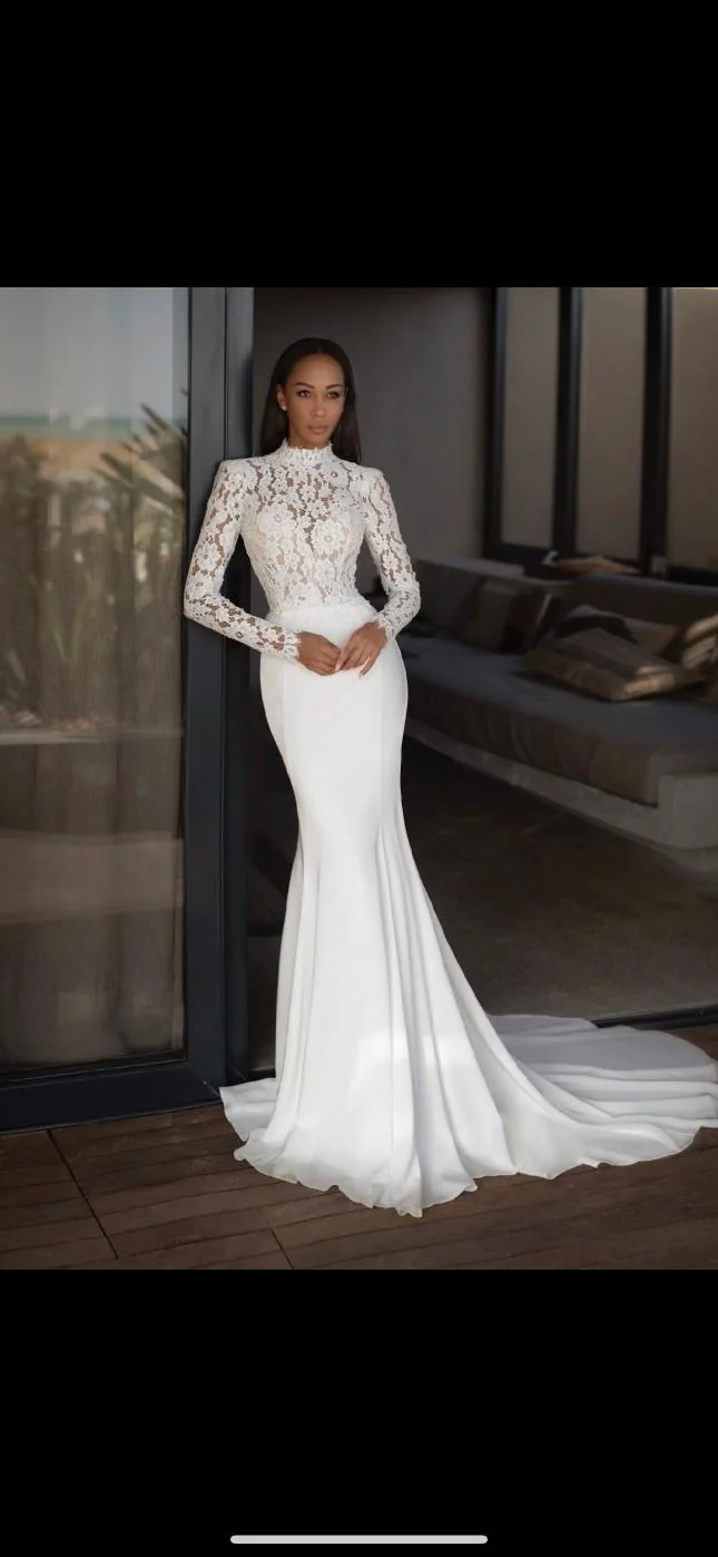 Essayage robe de mariée Natalia Romanova en boutique — Boutique Carlota Bourg-en-Bresse