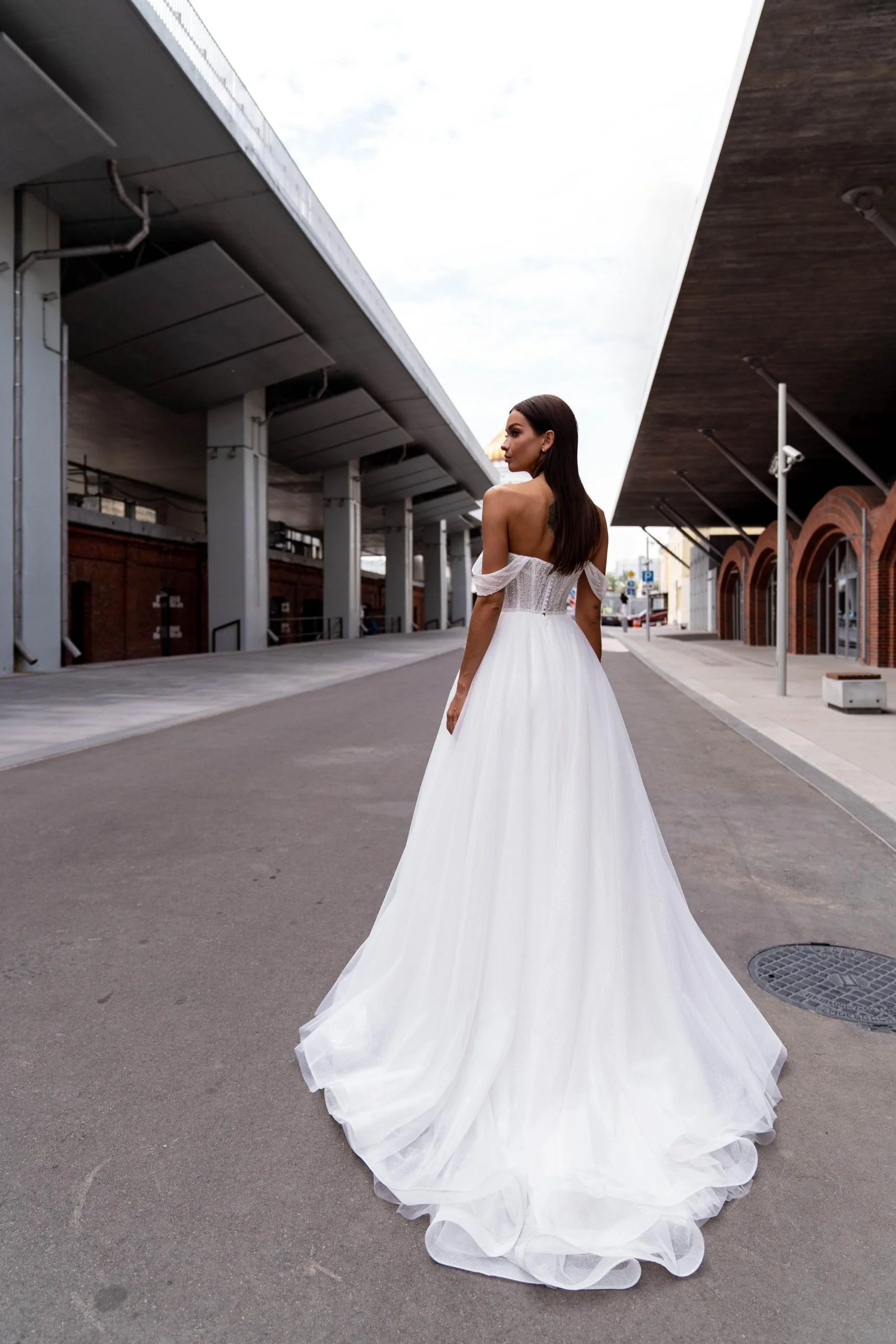 Robe de mariée Sybill — Collection Natalia Romanova — Boutique Carlota Bourg-en-Bresse