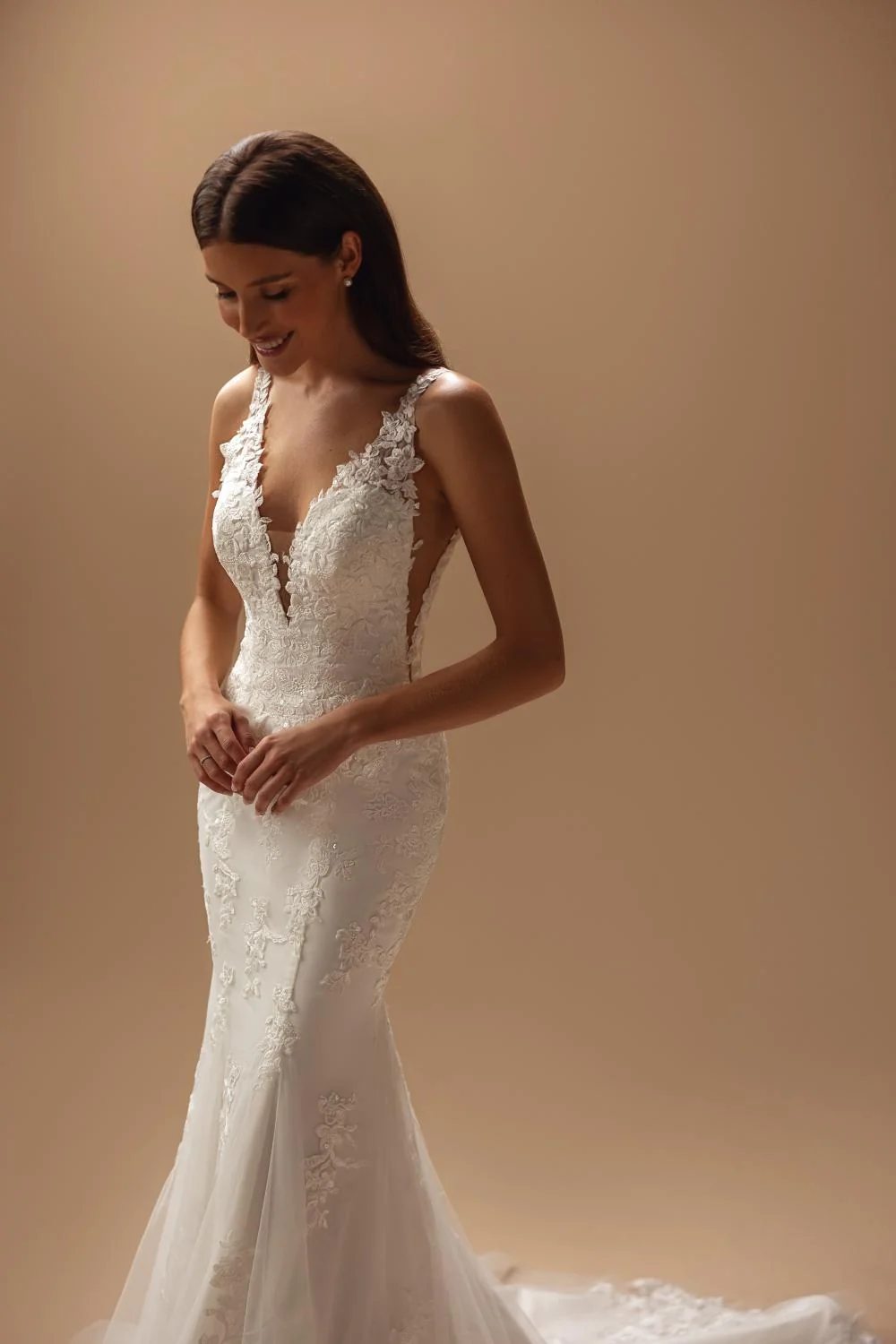 Robe de mariée Ainara — Collection Tina Valerdi — Boutique Carlota Bourg-en-Bresse